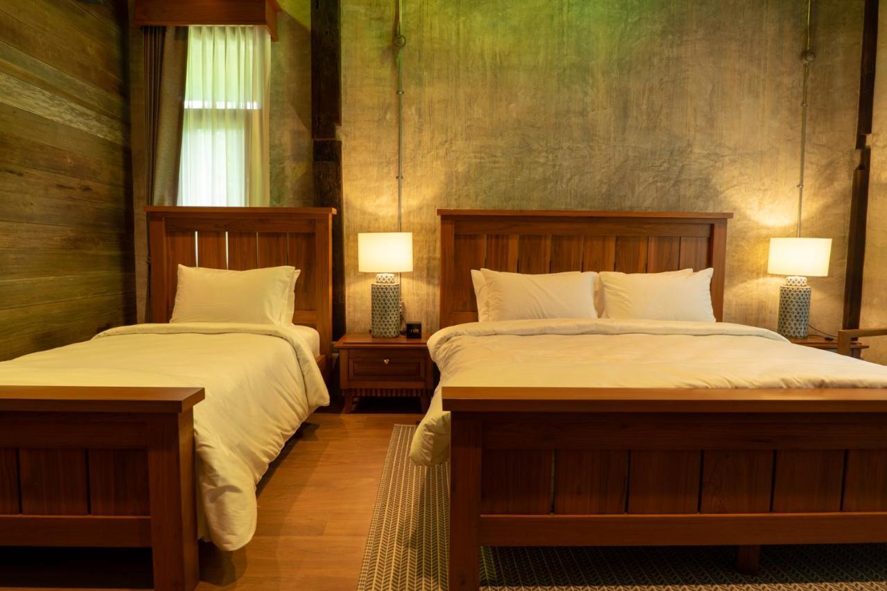 Ruean Racha Hotel Chiang Mai Exterior photo