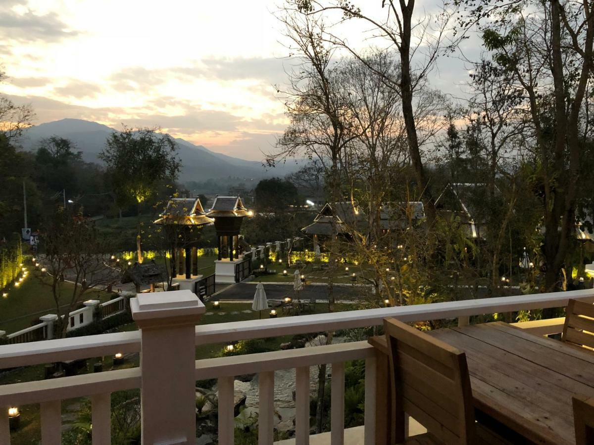 Ruean Racha Hotel Chiang Mai Exterior photo